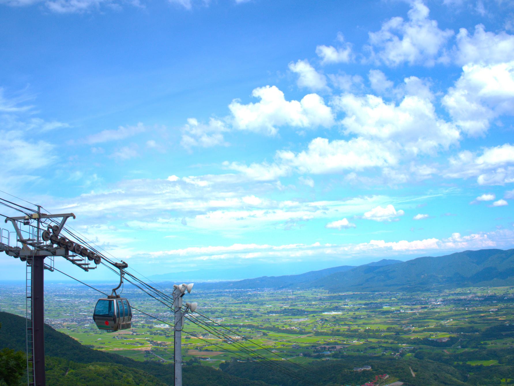 富山の絶景を堪能！夏の【IOX-AROSA】で、天空散歩はいかが？