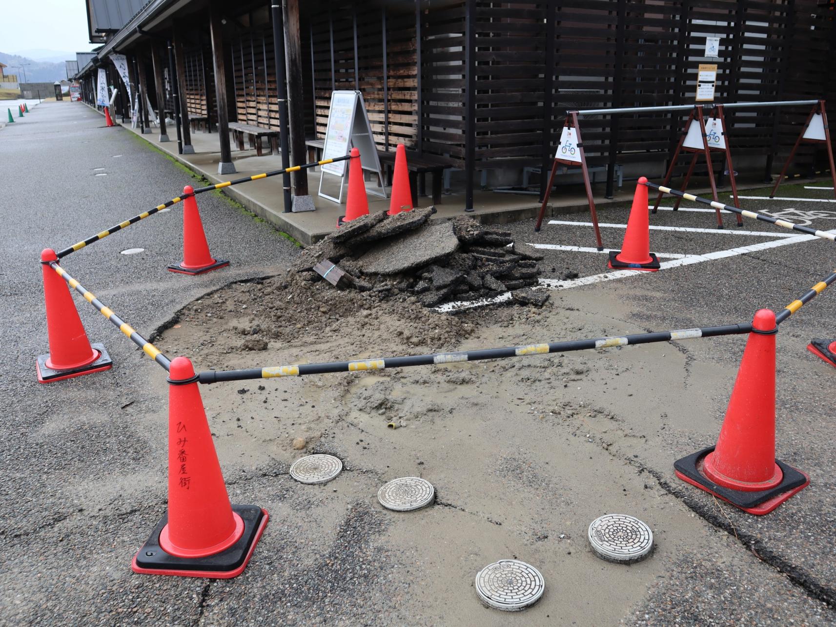 「ひみ寒ぶり」シーズンに直撃した、大震災-0