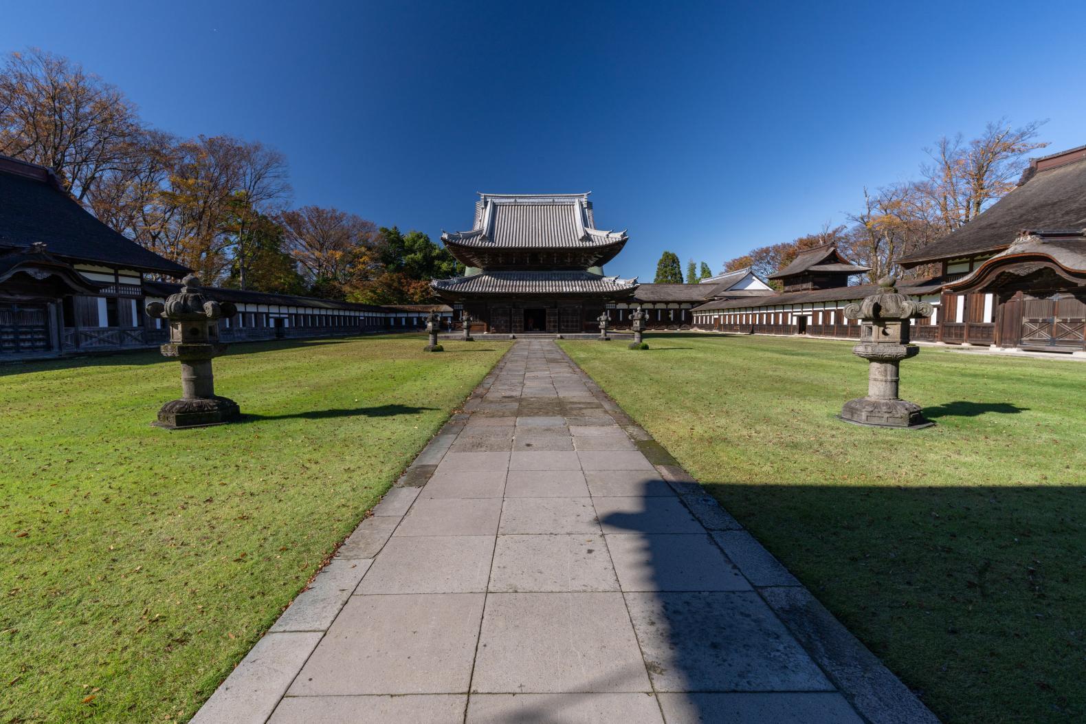 國寶「瑞龍寺」~從高岡站出發，走路10分鐘~-2