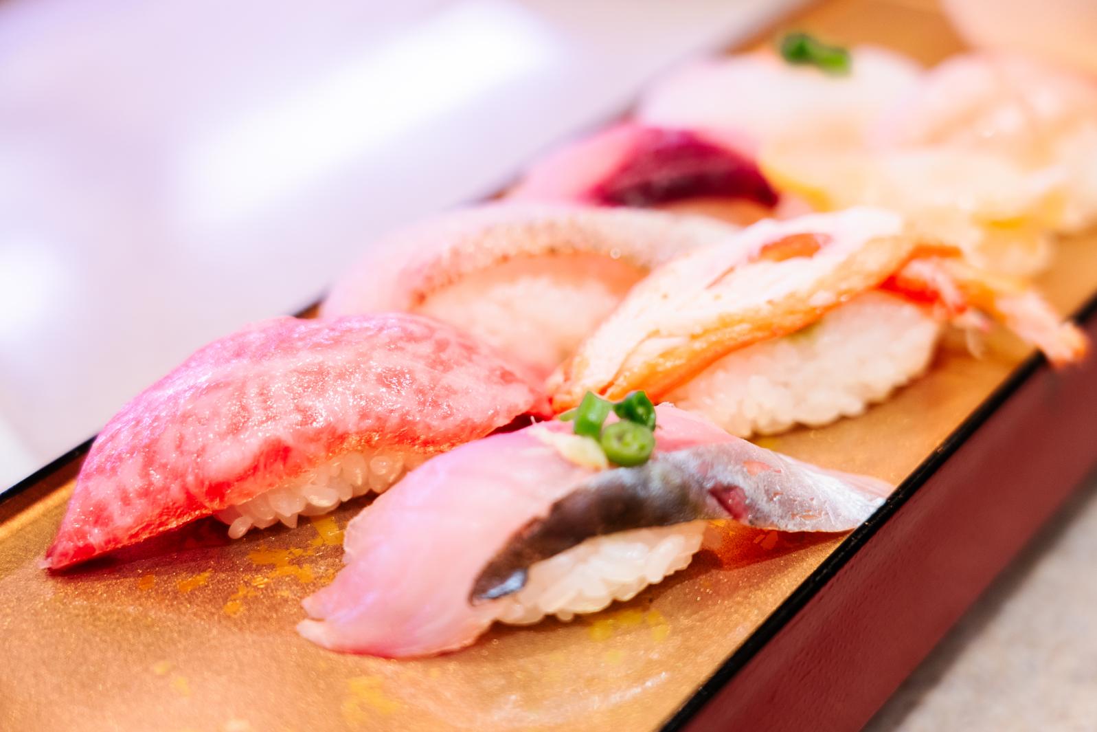 Savor the Ocean’s Finest: A Sushi Tour Through Toyama City-1