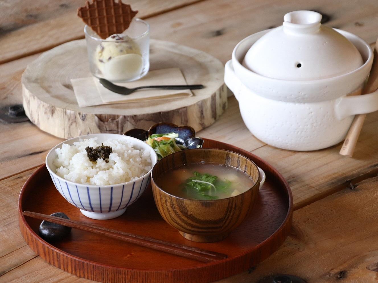 大人気！ごはん味噌汁セット＆ジェラート🍚🍧