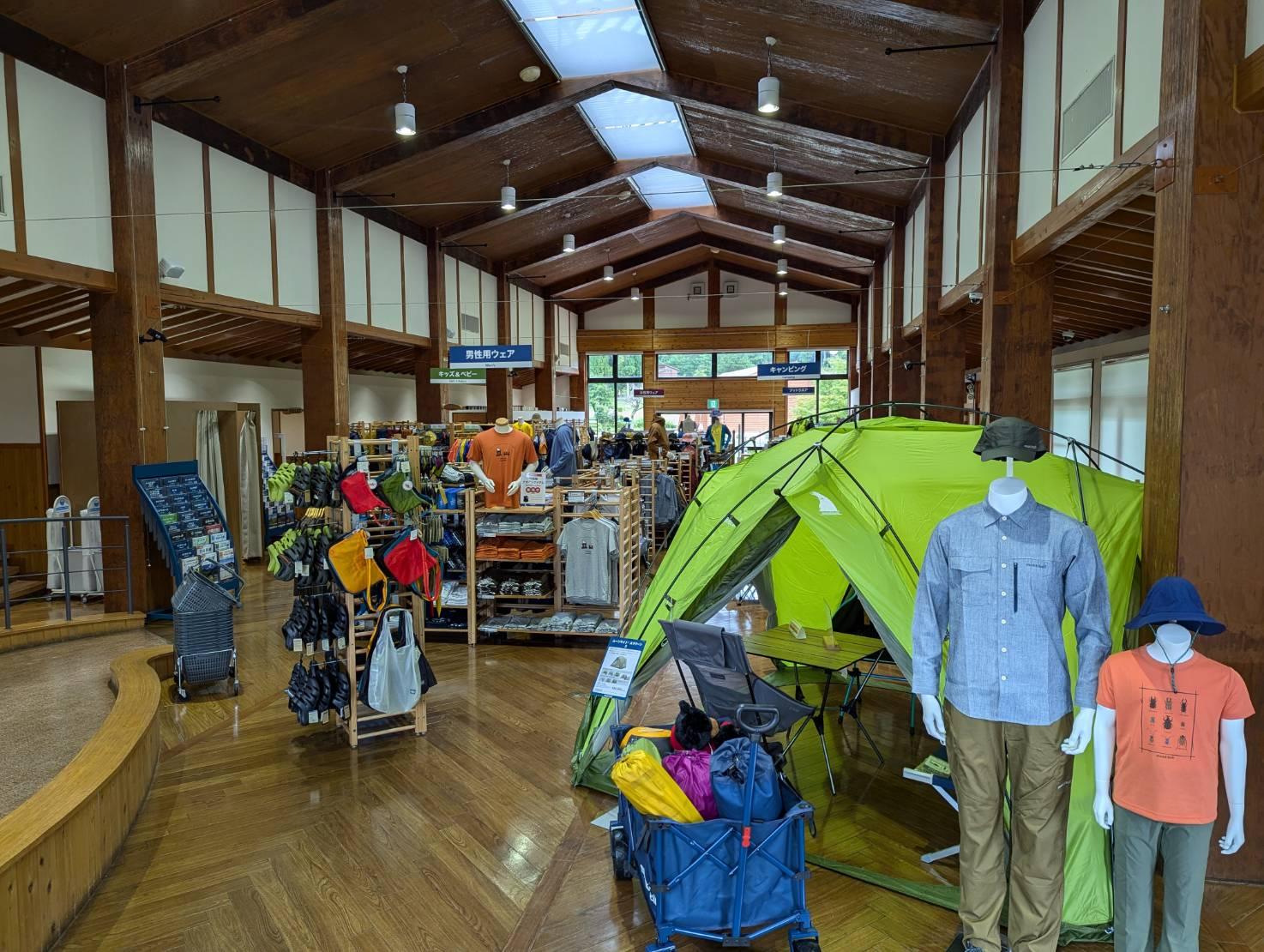 モンベル立山ベースキャンプ　ビジターセンター-1