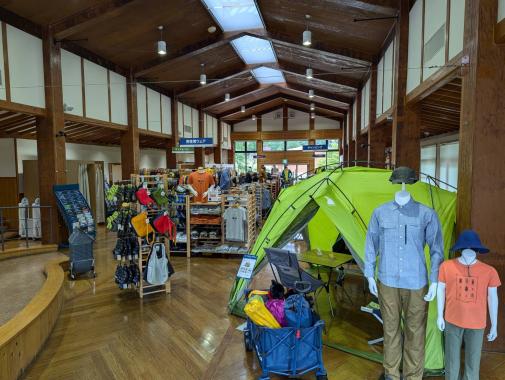 モンベル立山ベースキャンプ　ビジターセンター-1